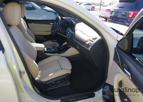 2025 BMW X4 xDrive30I z USA, uszkodzony, nr VIN 5UX33DT07S9019942